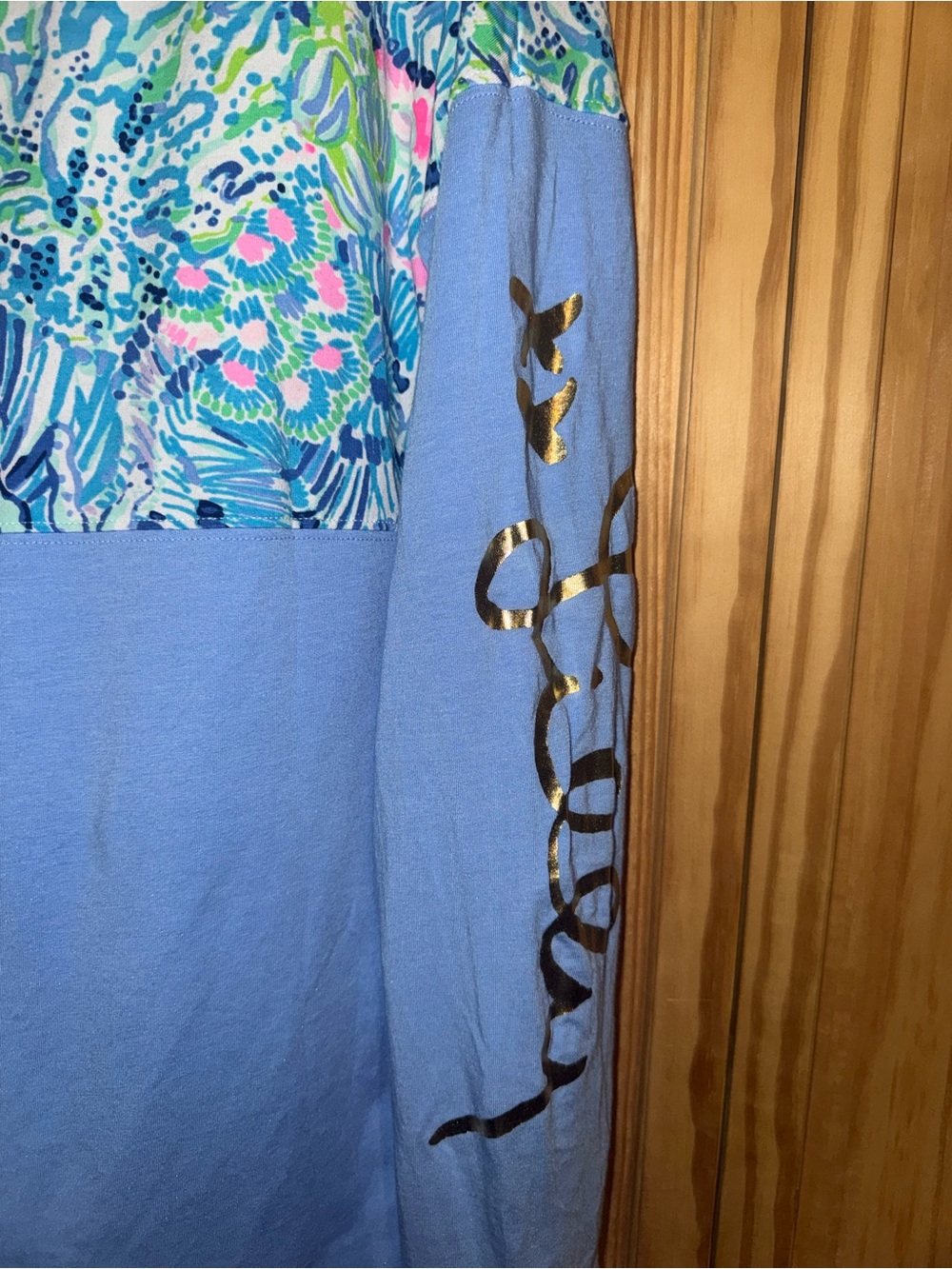 Lilly Pulitzer Finn top in the Sink or Swim print. Sz Medium, long sleeve - Picture 2 of 8
